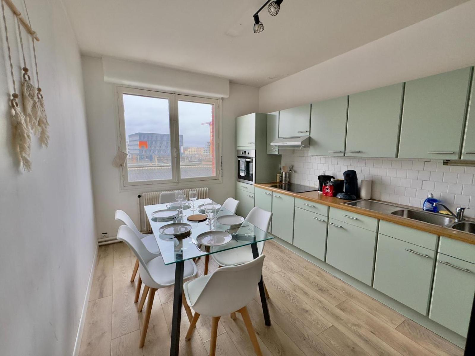 Apartment Le Cine-billard Du Quai De La Gare-parking-balcon *